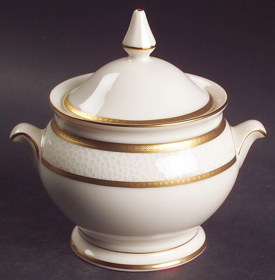 Ivory Flair Sugar Bowl & Lid by Mikasa-1