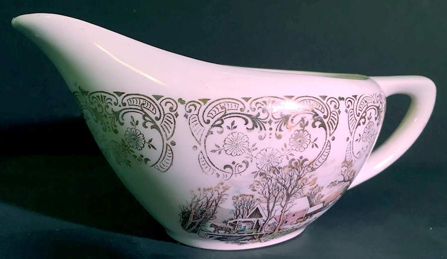 Currier & Ives (Coupe, Smooth) Creamer by Mount Clemens-1