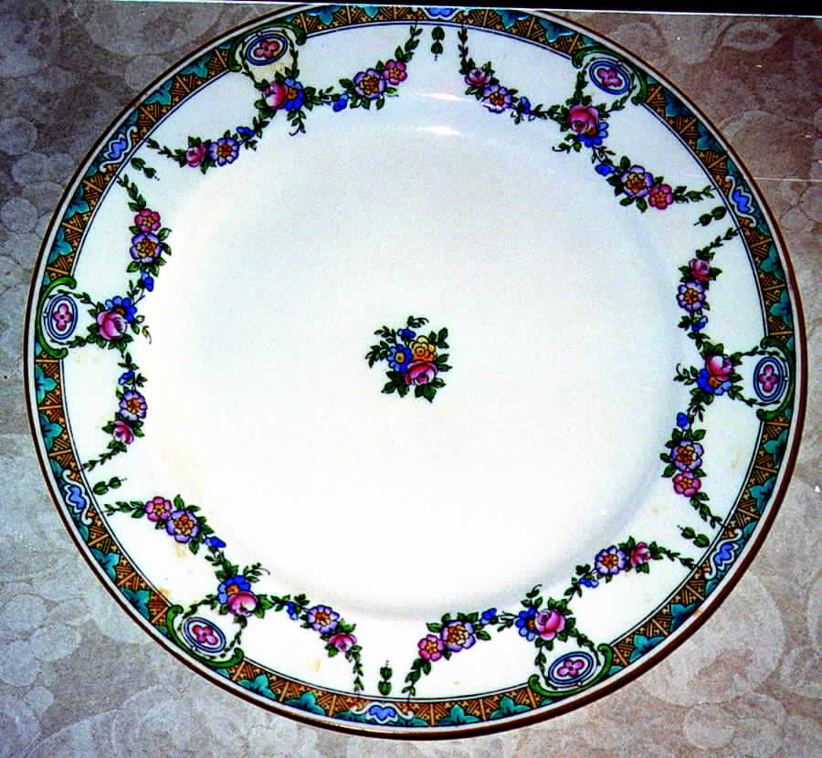 A925 Dinner Plate by Minton-1