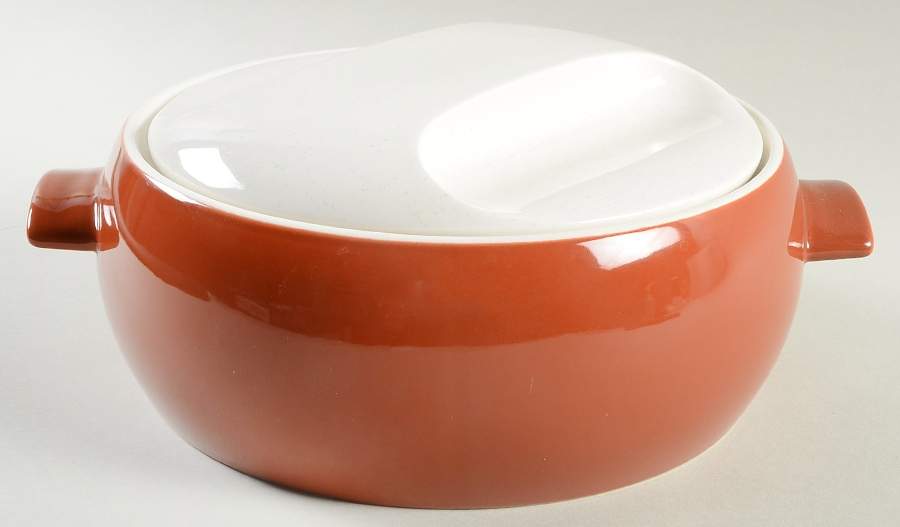 Natural Terra Cotta 2.5 Qt Round Covered Casserole by Mikasa-1