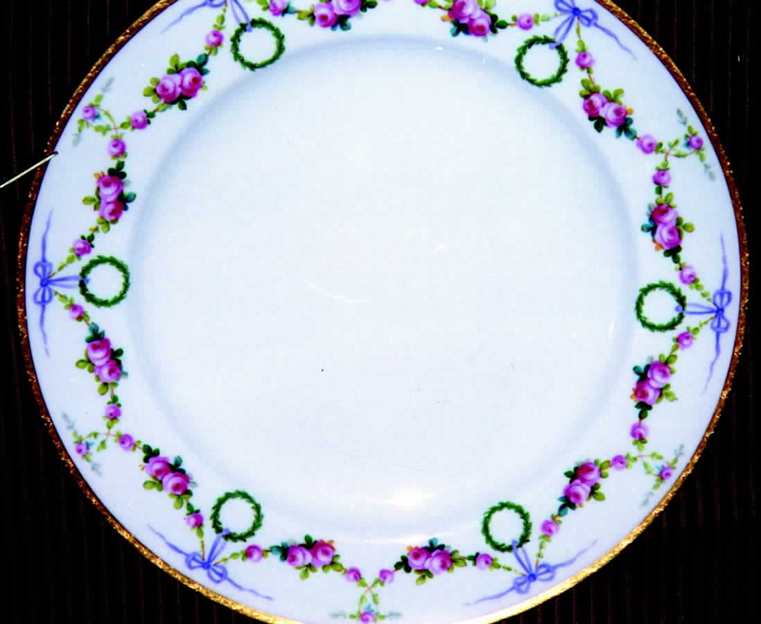 C2608 Dinner Plate by Minton-1
