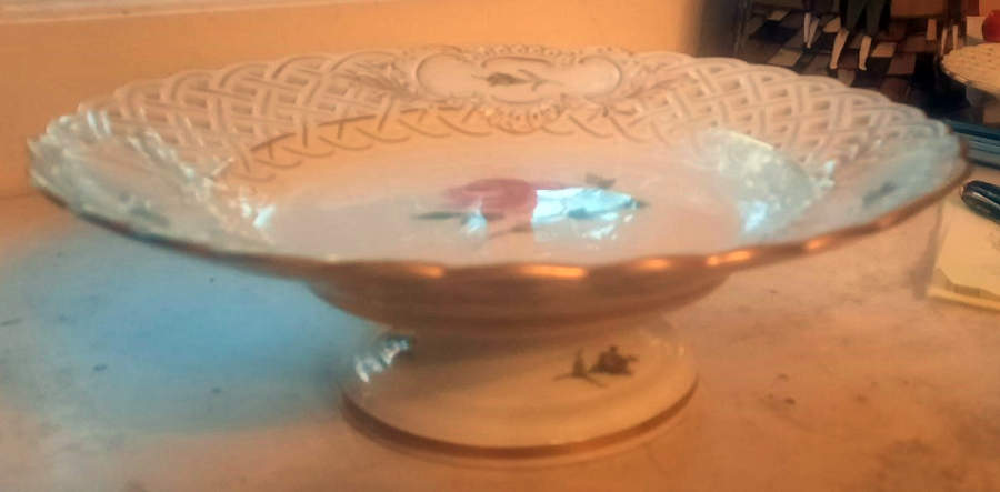152321 Footed Cake Plate by Meissen (Germany)-1