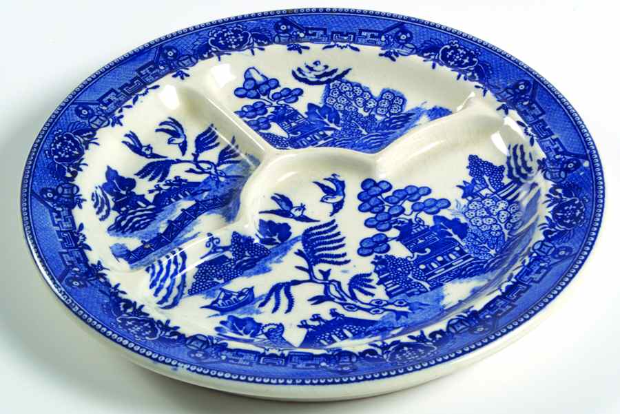 Blue Willow Grill Plate by Moriyama-1