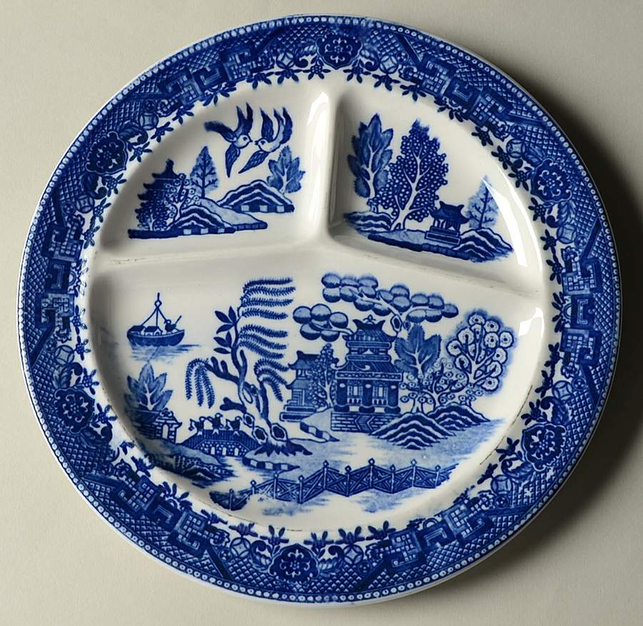 Blue Willow Grill Plate by Moriyama-1