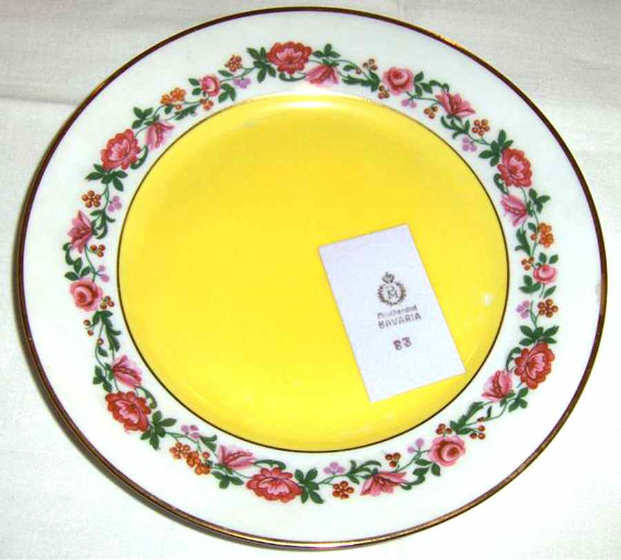 MUE54 Dessert/Pie Plate by Paul Muller-1