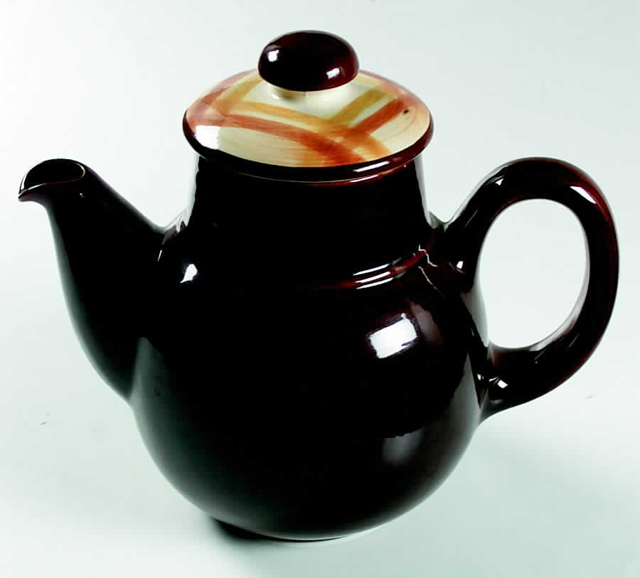 Butterscotch Coffee Pot & Lid by Metlox - Poppytrail - Vernon-1