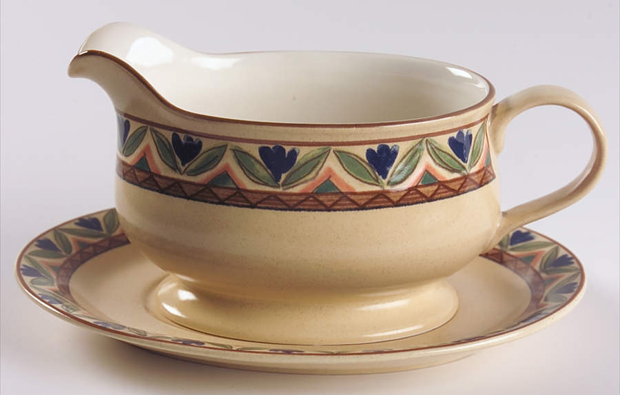 Sausalito Gravy Boat & Underplate by Mikasa-1