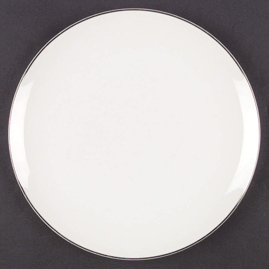 Soiree Dinner Plate by Meito-1