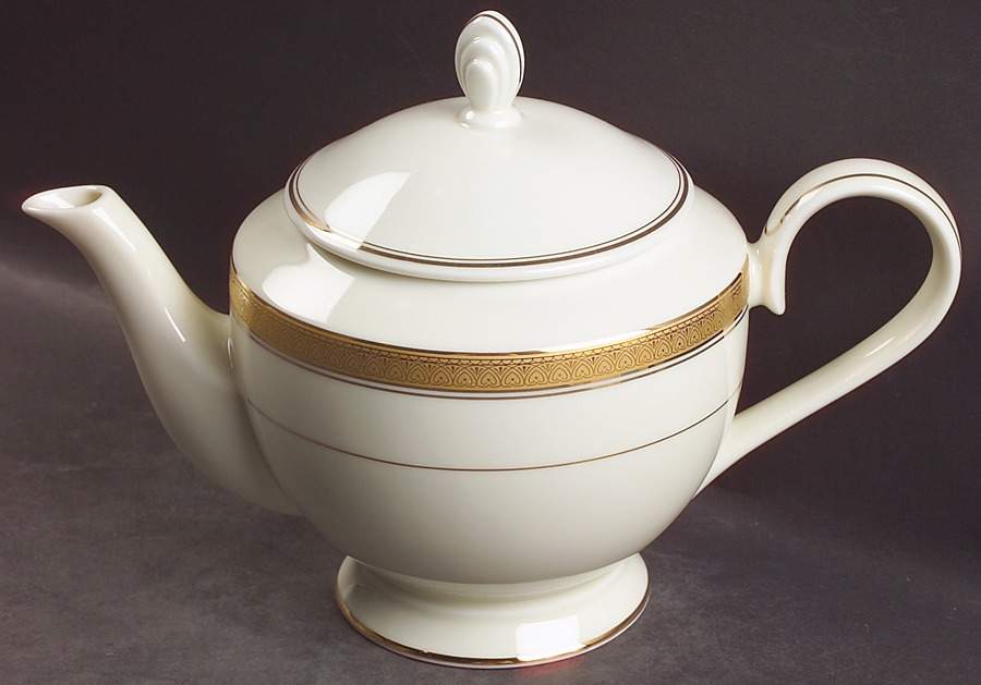 Palatial Gold Teapot & Lid by Mikasa-1
