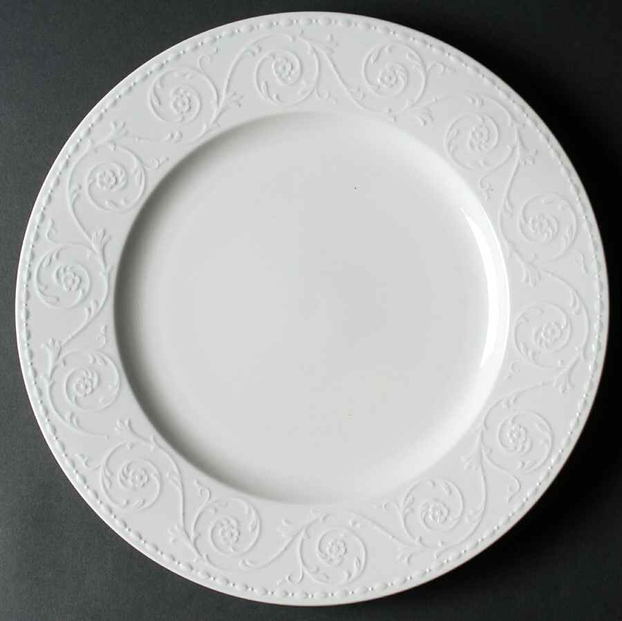 Plaza Lane 12" Chop Plate (Round Platter) by Mikasa-1