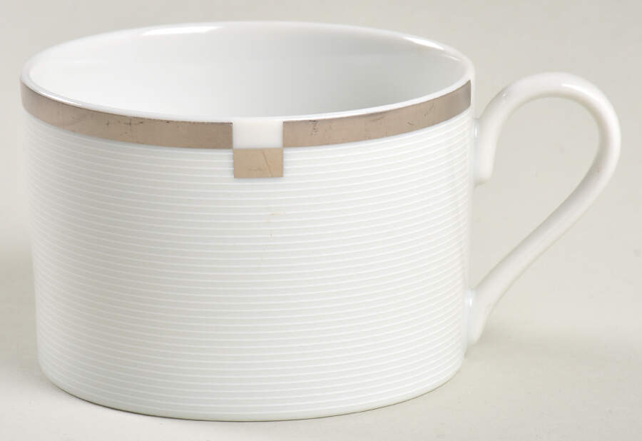 Invitation Platinum Flat Cup by Mikasa-1