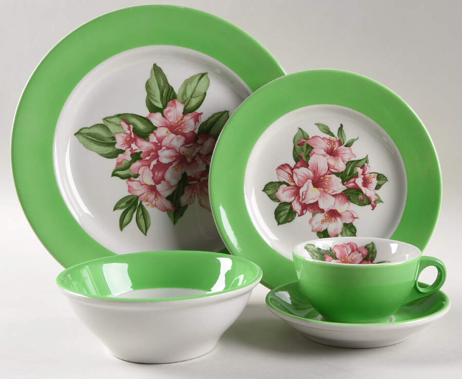 MYR16 5 Piece Place Setting by Mayer (American)-1