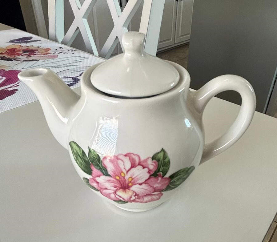 MYR16 Teapot & Lid by Mayer (American)-1