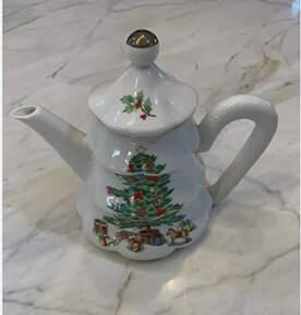 Home for the Holidays (Gold Band&Trim) Teapot & Lid by Meiwa-1