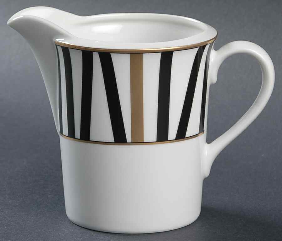 Varsity Black Creamer by Mikasa-1
