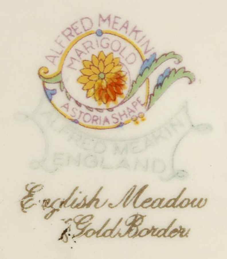 English Meadow Luncheon Plate by Alfred Meakin-1
