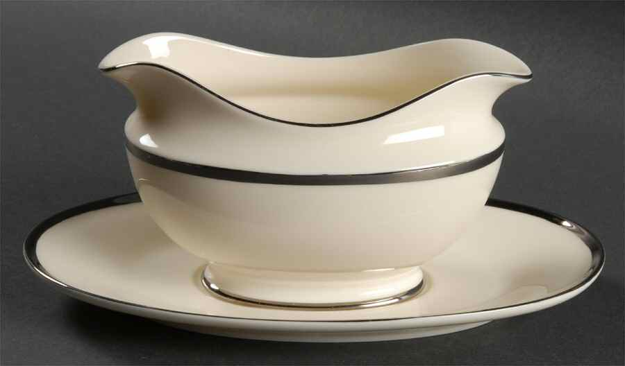 Oxford Platinum Gravy Boat & Underplate by Mikasa-1