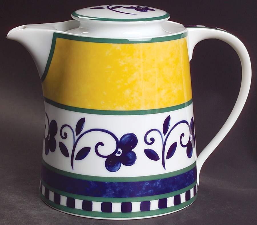 Firenze (Porcelain) Teapot & Lid by Mikasa-1