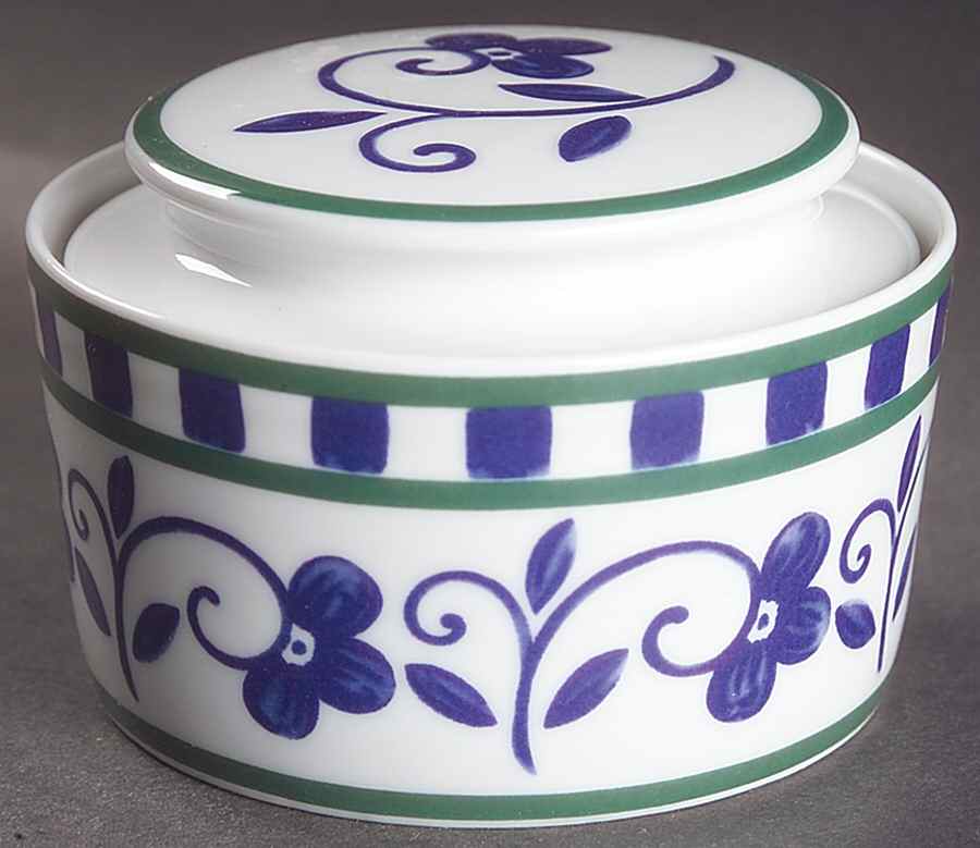 Firenze (Porcelain) Sugar Bowl & Lid by Mikasa-1
