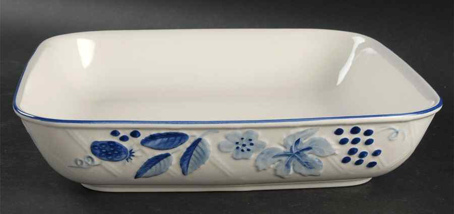 Berry Fling 11" Square Baker by Mikasa-1