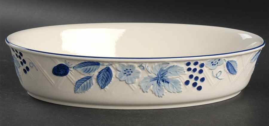 Berry Fling 12'' Oval Baker by Mikasa-1