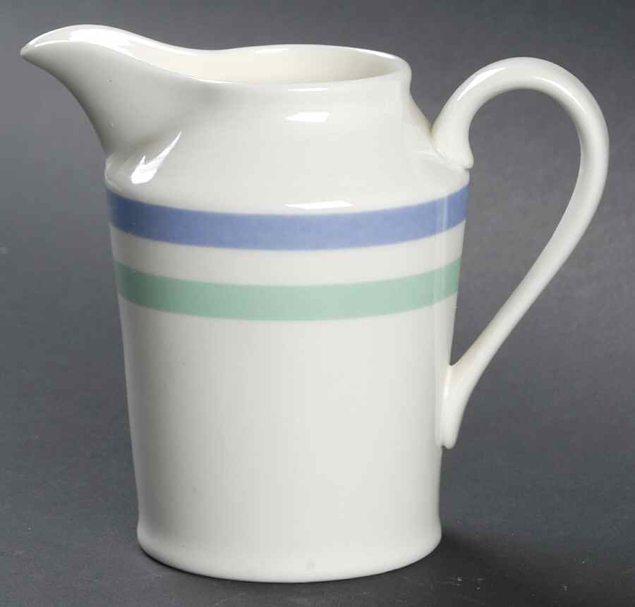 Color Track Creamer by Mikasa-1