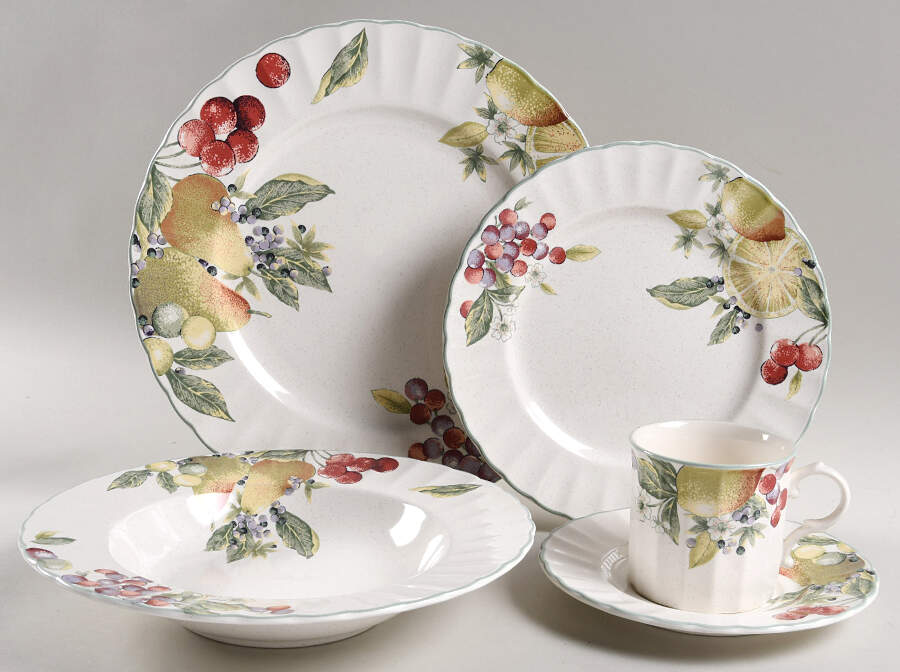Natures Scenery 5 Piece Place Setting by Mikasa-1