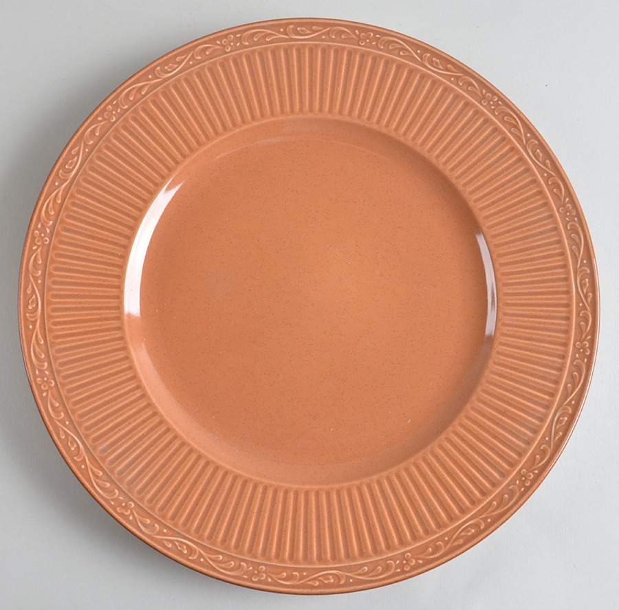 Cordovan 12" Chop Plate (Round Platter) by Mikasa-1