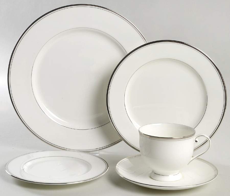 Gothic Platinum 5 Piece Place Setting by Mikasa-1