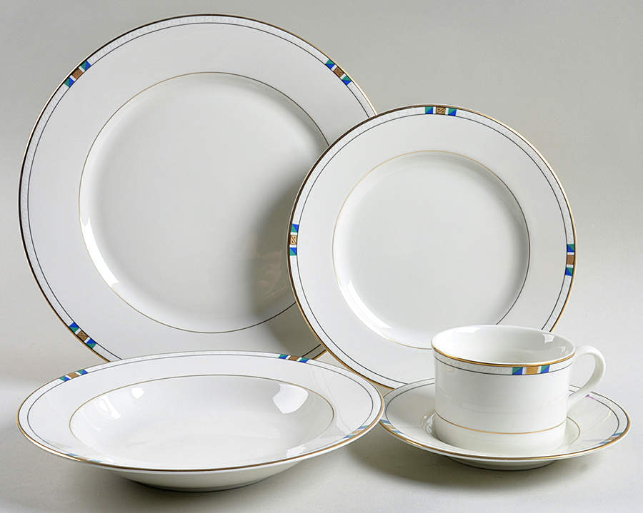 Brentwood 5 Piece Place Setting by Mikasa-1