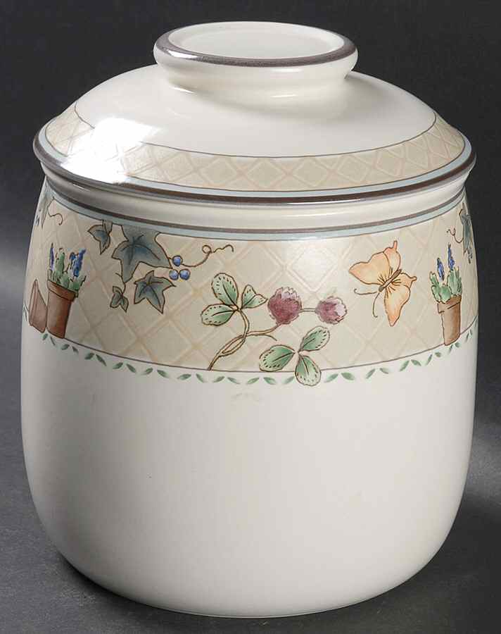 Harvest Classic Large Canister & Lid by Mikasa-1