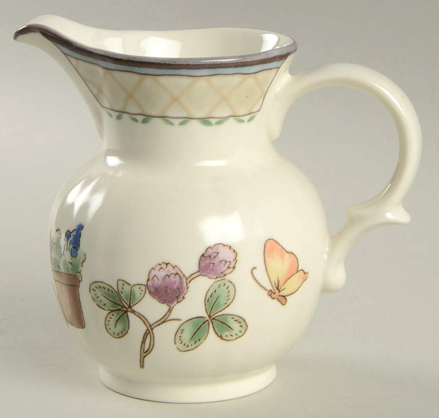 Harvest Classic Creamer by Mikasa-1