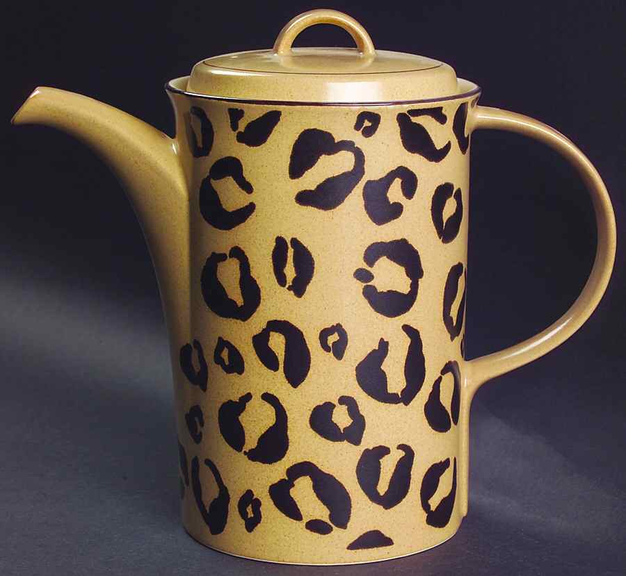 Jungle Charm Coffee Pot & Lid by Mikasa-1