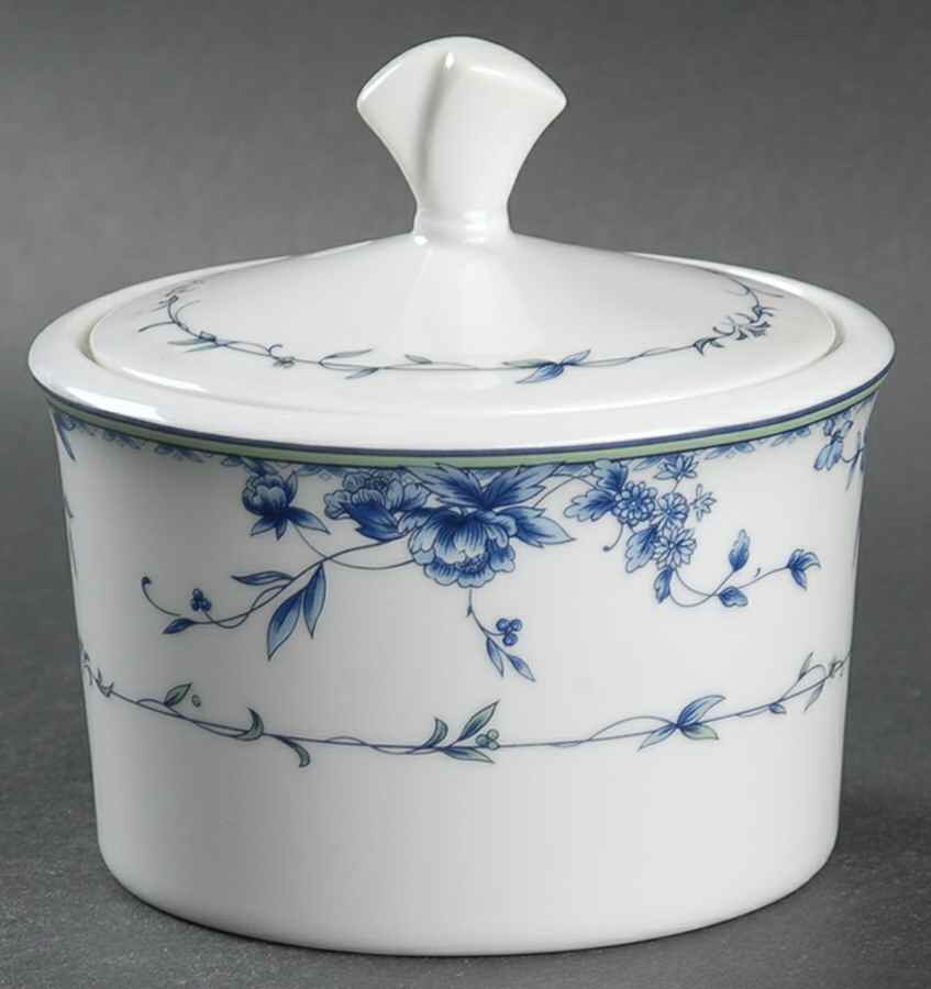 Regency Hall Sugar Bowl & Lid by Mikasa-1