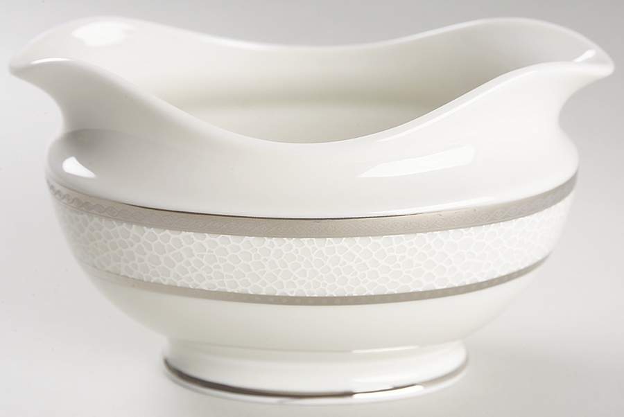 Imperial Flair Platinum Gravy Boat by Mikasa-1