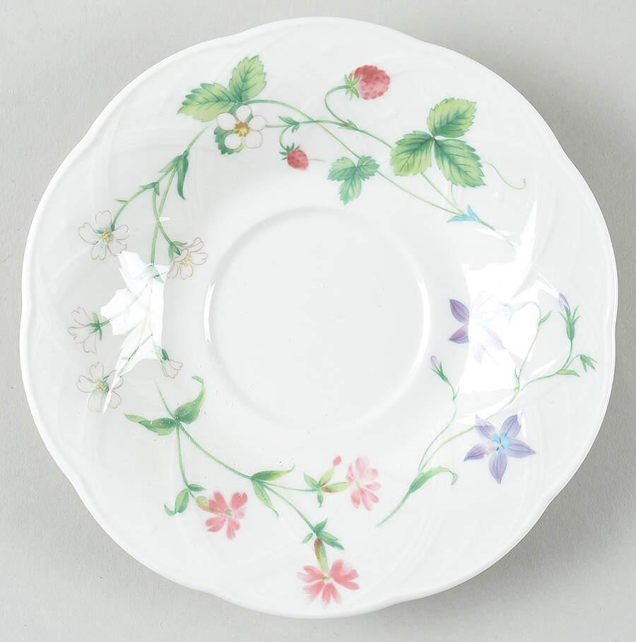 Meadow Song Saucer by Mikasa-1