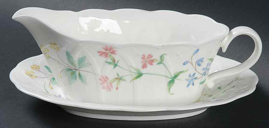 Meadow Song Gravy Boat & Underplate by Mikasa-1