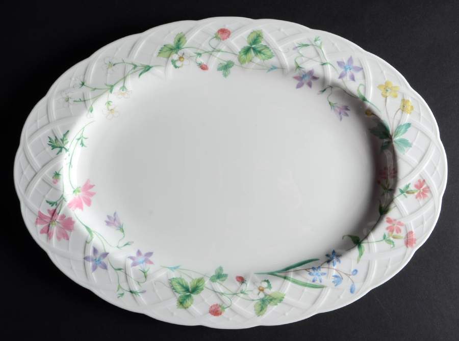 Meadow Song 14" Oval Serving Platter by Mikasa-1