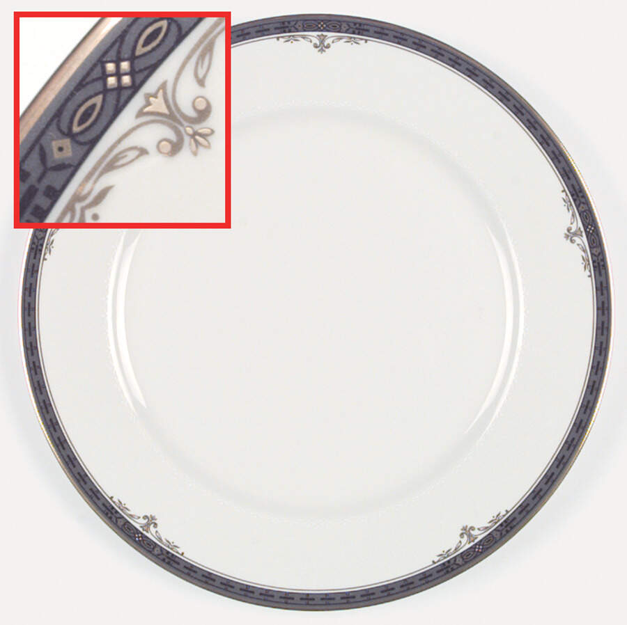 Regency Crest Dinner Plate by Mikasa-1