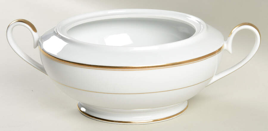 Classic Gold 2 Qt Round Covered Casserole No Lid by Mikasa-1