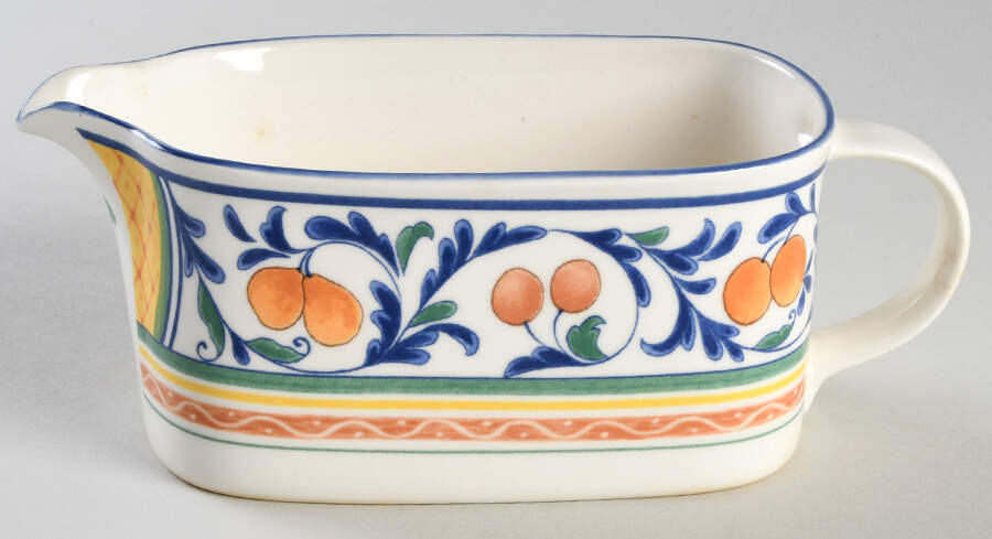 Windsor Park Gravy Boat by Mikasa-1