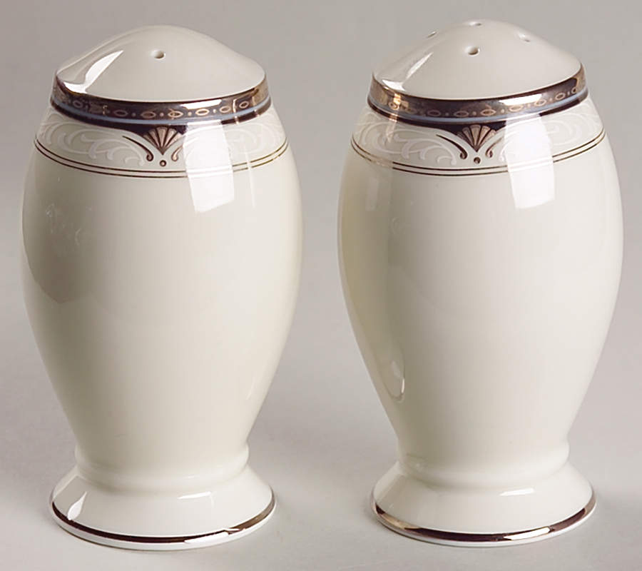 Silver Shells Salt & Pepper Set by Mikasa-1