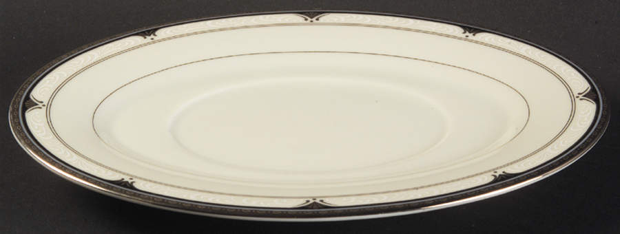 Silver Shells Underplate for Gravy Boat by Mikasa-1