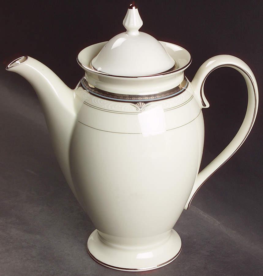 Silver Shells Coffee Pot & Lid by Mikasa-1