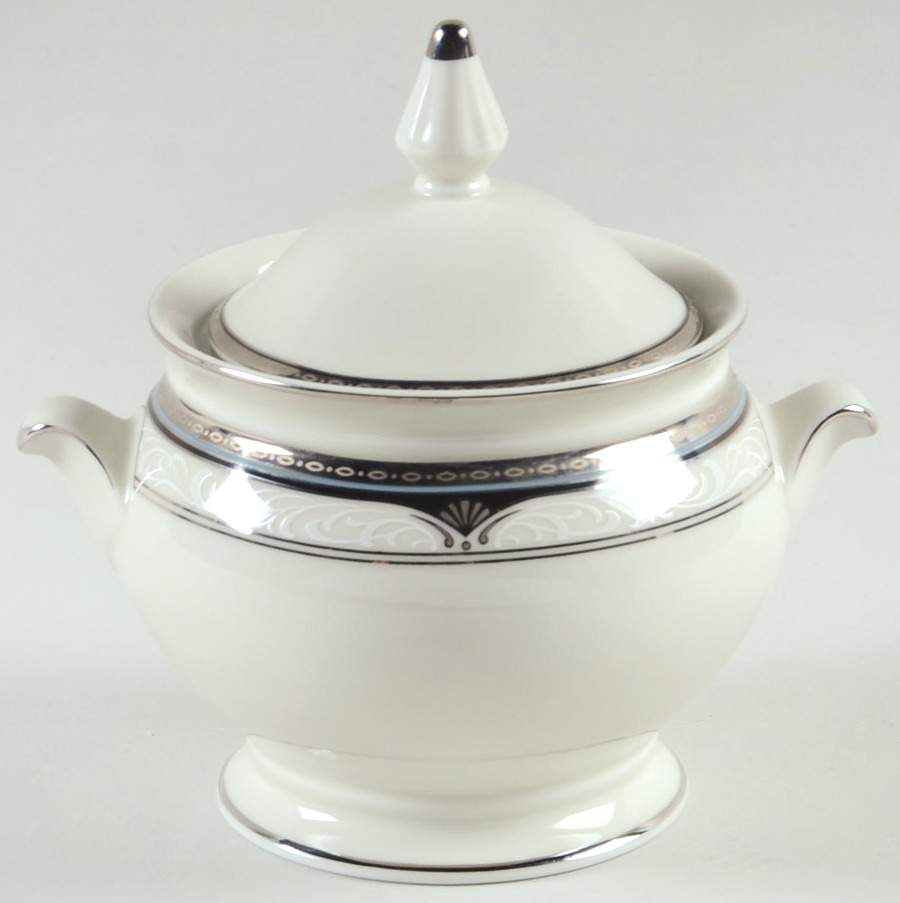 Silver Shells Sugar Bowl & Lid by Mikasa-1