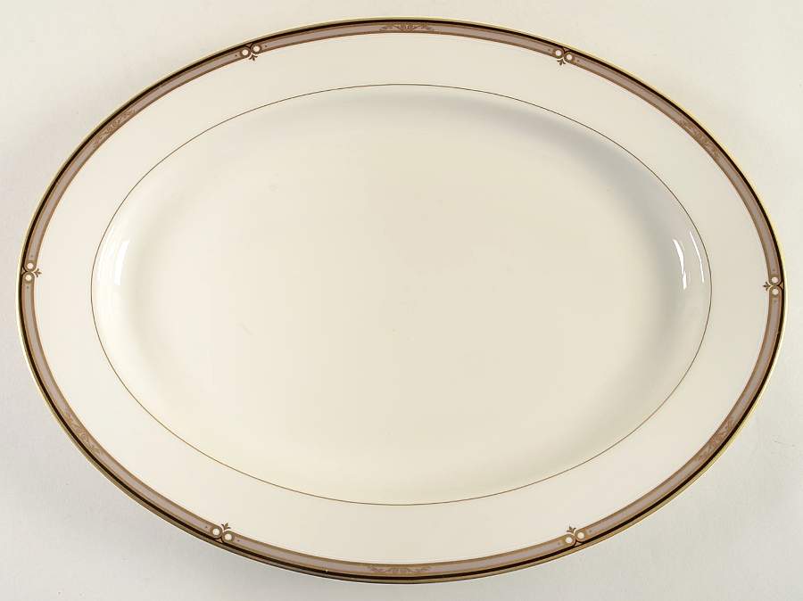 Ebony Circle 15" Oval Serving Platter by Mikasa-1