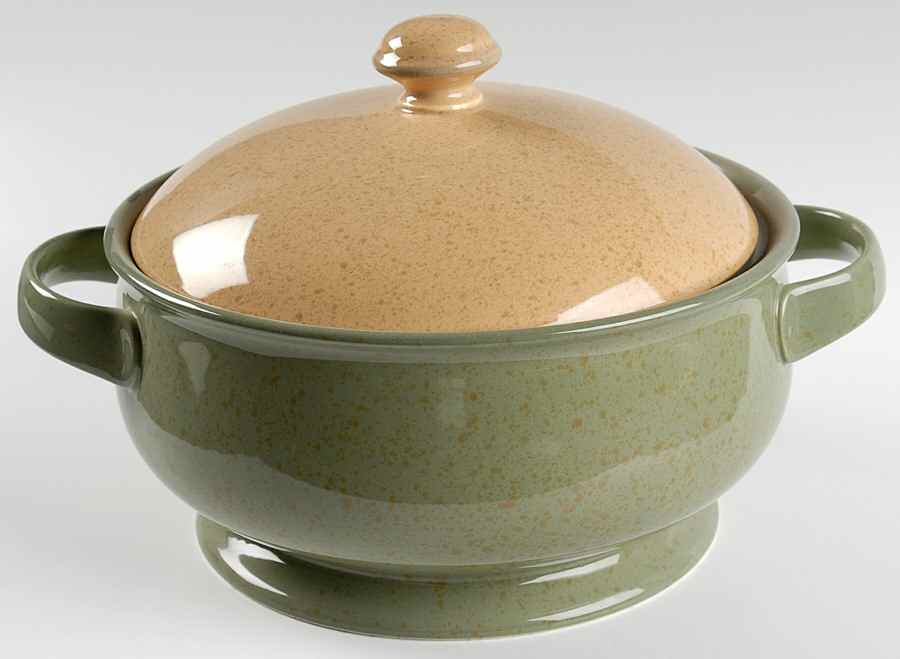Heather 2.75 Qt Round Covered Casserole by Mikasa-1