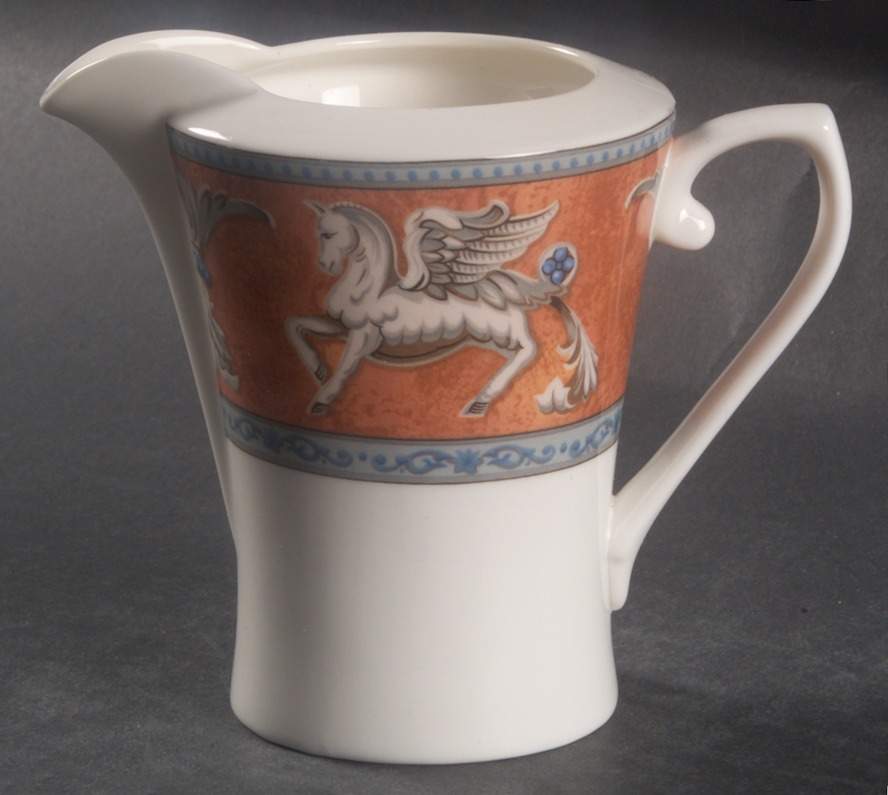 Pegasus Creamer by Mikasa-1