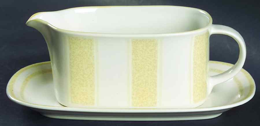 Broadway Yellow Gravy Boat & Underplate (Relish/Butter) by Mikasa-1