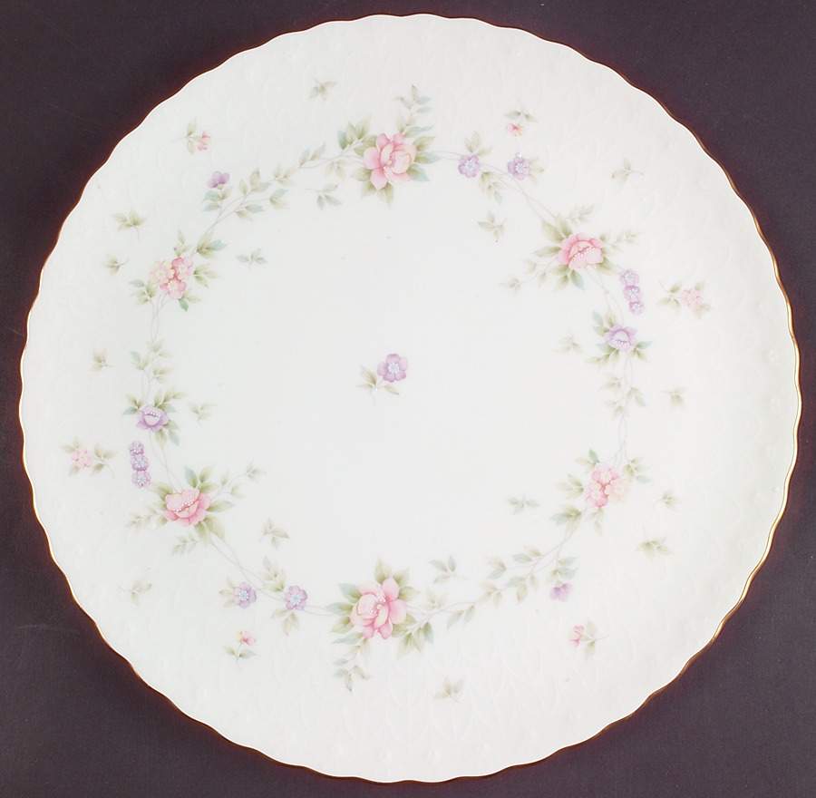 Endearment Cake Plate by Mikasa-1